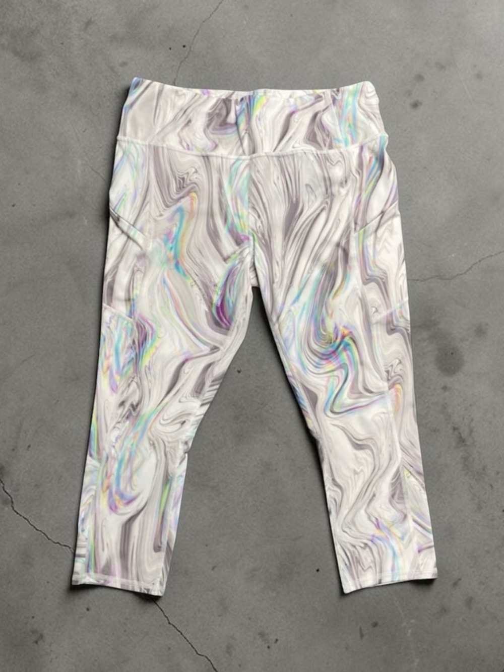 Athleta Marble Swirl Capri Leggings Womens Size Medium